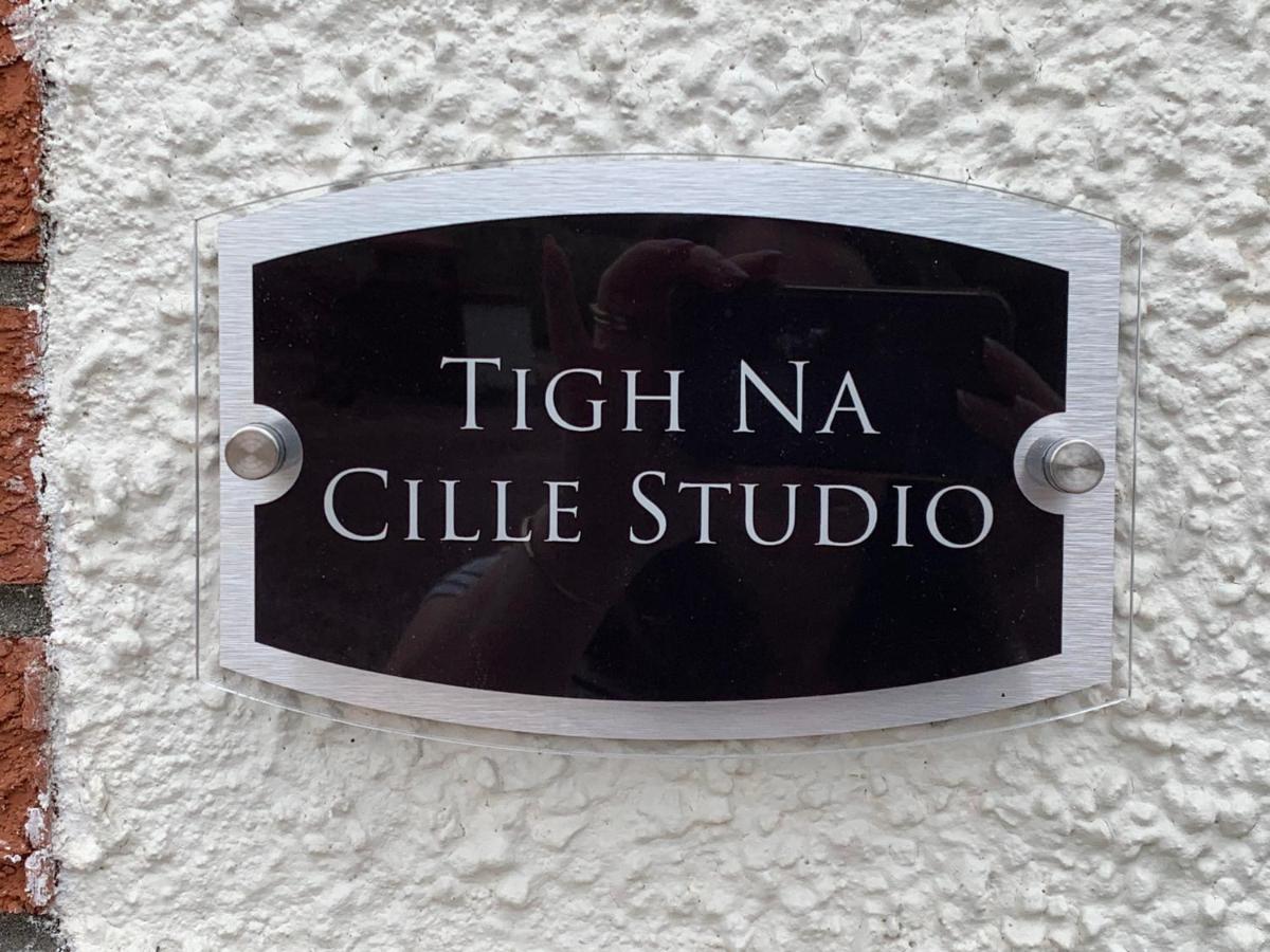 Tigh Na Cille Studio, 테이뉠트 외부 사진